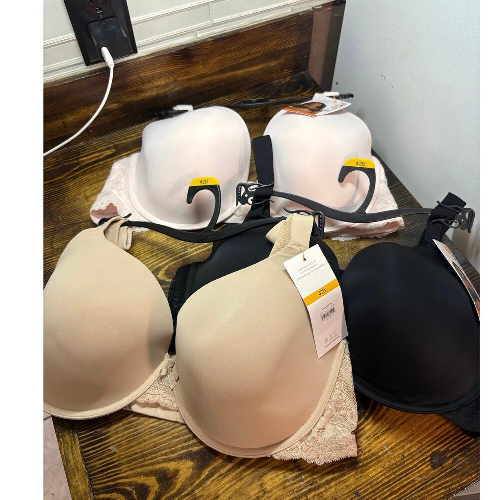 Joyspun Lot of 3 Bras Size 42D